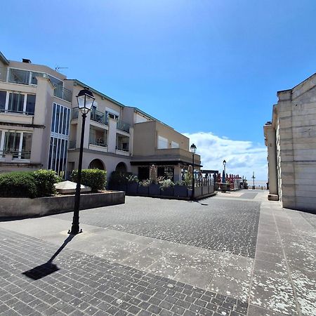 Appartement Avec Piscine, Tennis & Balcon, Centre-Ville Chatelaillon-Plage, 6 Pers, 2 Ch - Fr-1-706-17 Exterior photo